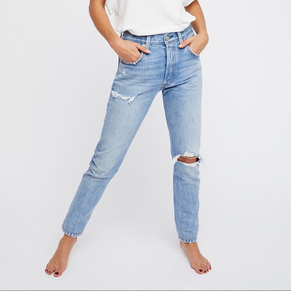 LEVI’S 501 STRETCH SKINNY JEANS